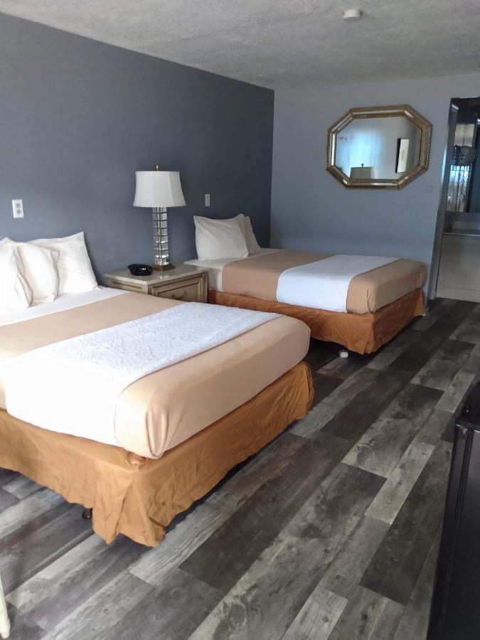 Deer Creek Motel เคมบริดจ์ ภายนอก รูปภาพ